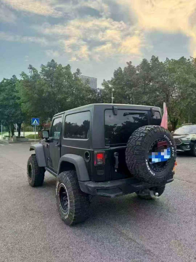 重庆18年Jeep牧马人6