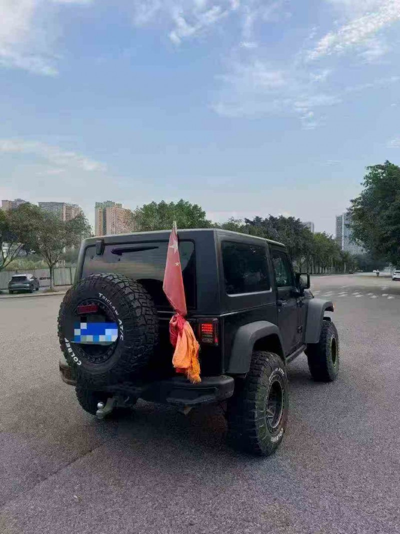 重庆18年Jeep牧马人7