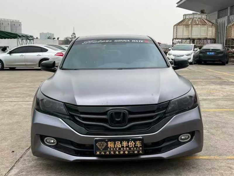 东莞14年本田雅阁1