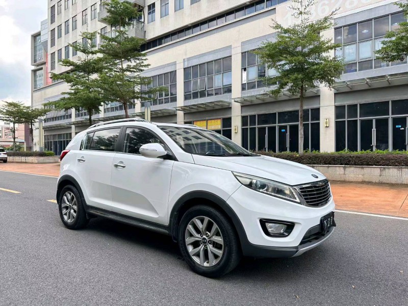 东莞14年起亚智跑3