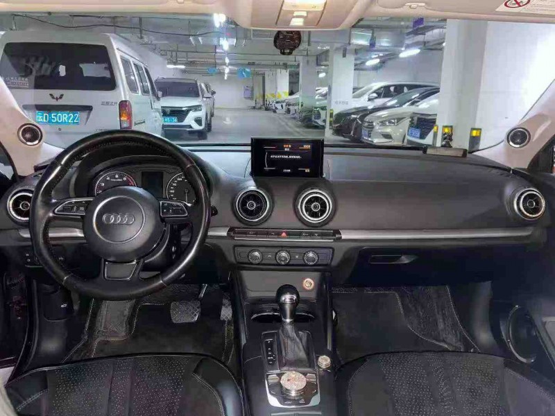 成都17年奥迪A36