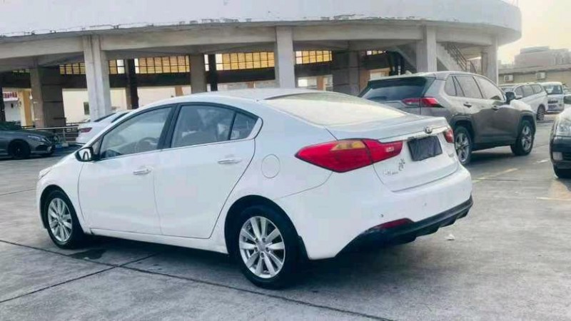 东莞15年起亚K39