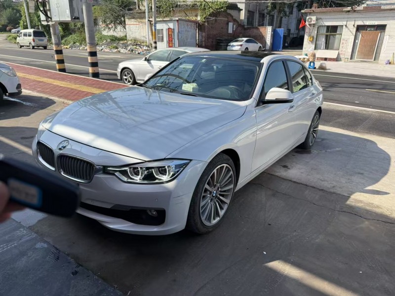 安阳19年宝马3系2