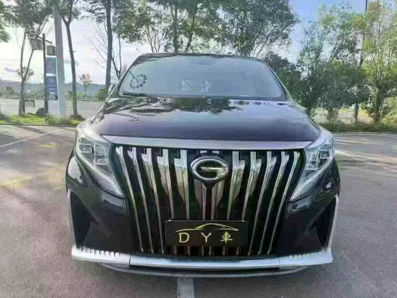 丽江21年传祺M81