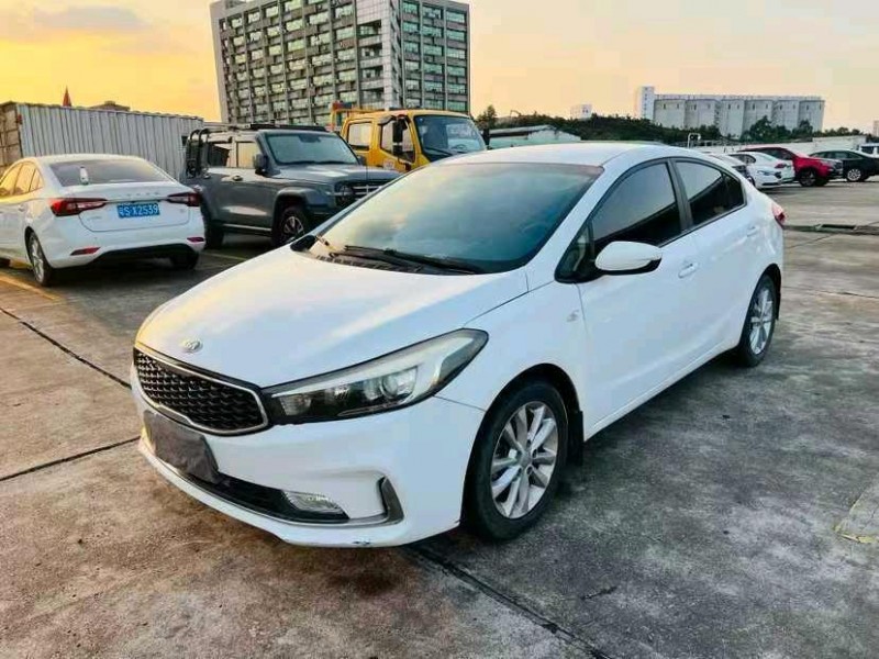 东莞16年起亚K32