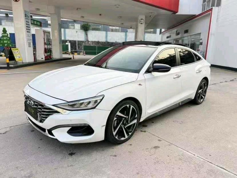 东莞20年现代菲斯塔2