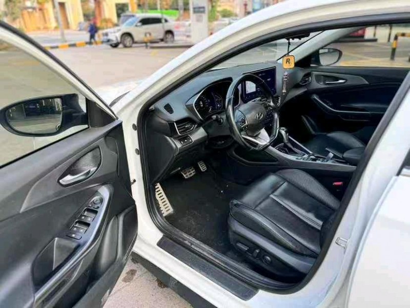 东莞20年现代菲斯塔5