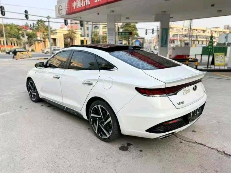 东莞20年现代菲斯塔9