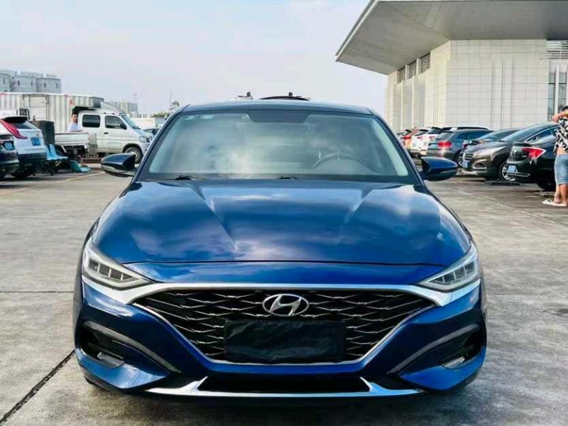 东莞19年现代菲斯塔1