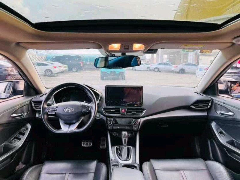 东莞19年现代菲斯塔5