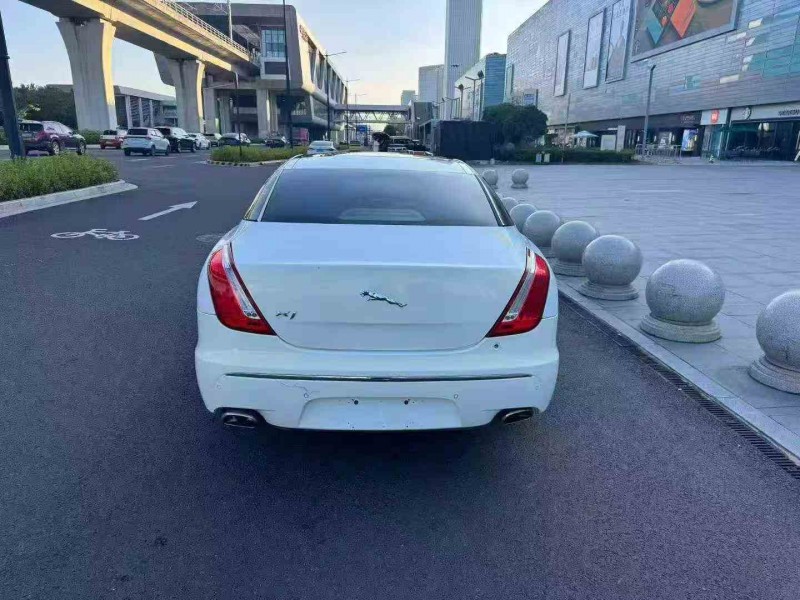 湖州12年捷豹XJL7