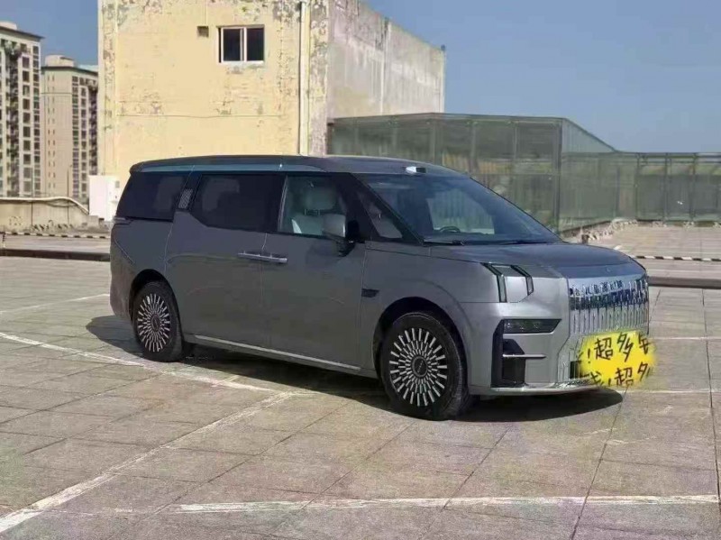 宁波24年极氪汽车0092