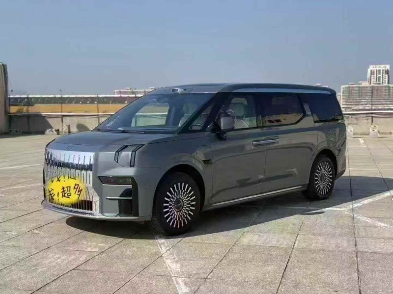 宁波24年极氪汽车0093