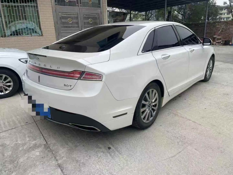 岳阳20年林肯MKZ5