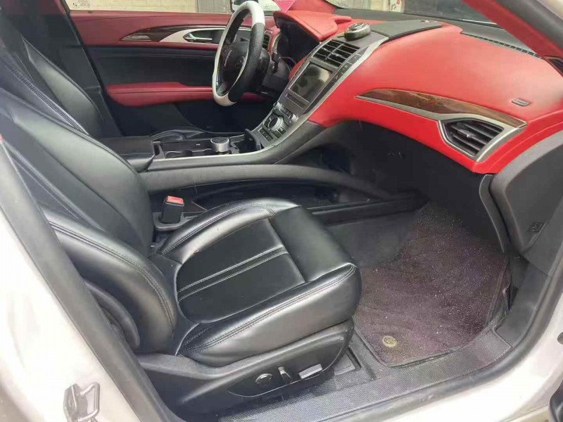 岳阳20年林肯MKZ6