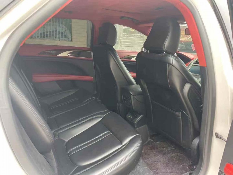 岳阳20年林肯MKZ7