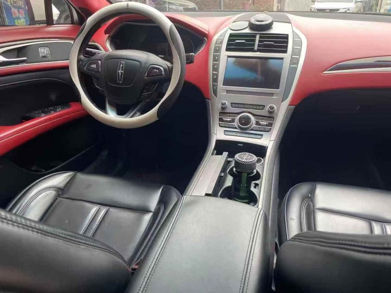 岳阳20年林肯MKZ8