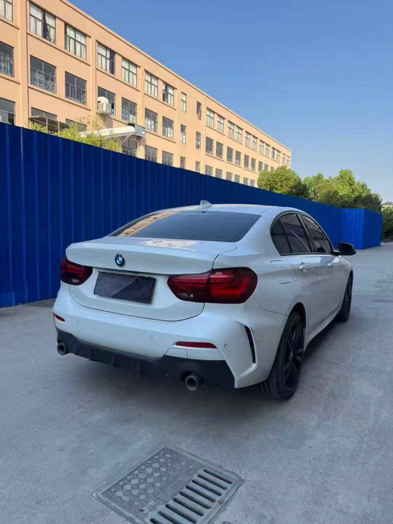 宁波23年宝马1系6