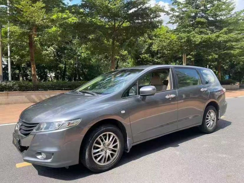 东莞12年本田奥德赛2