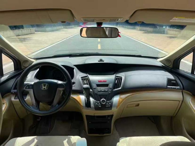 东莞12年本田奥德赛8