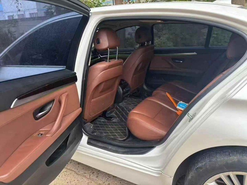 淮南16年宝马5系4