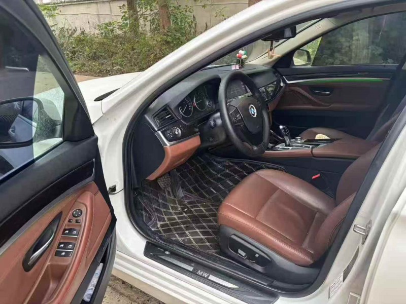 淮南16年宝马5系5