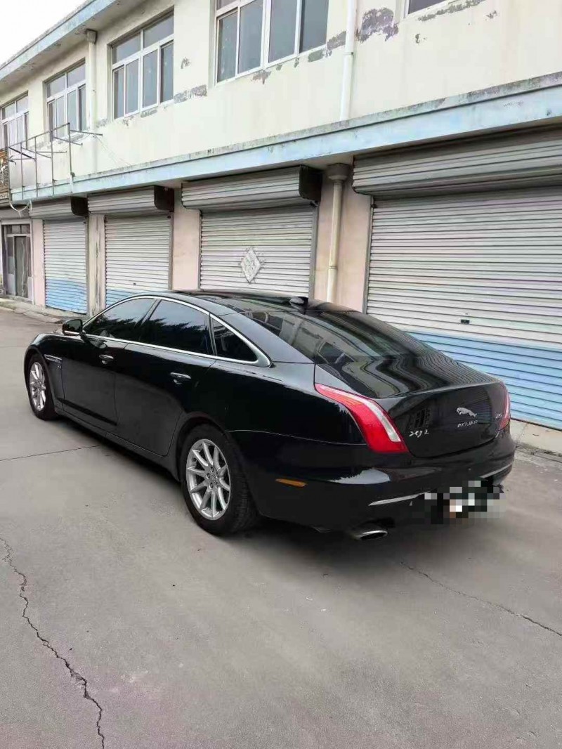 青岛17年捷豹XJL8