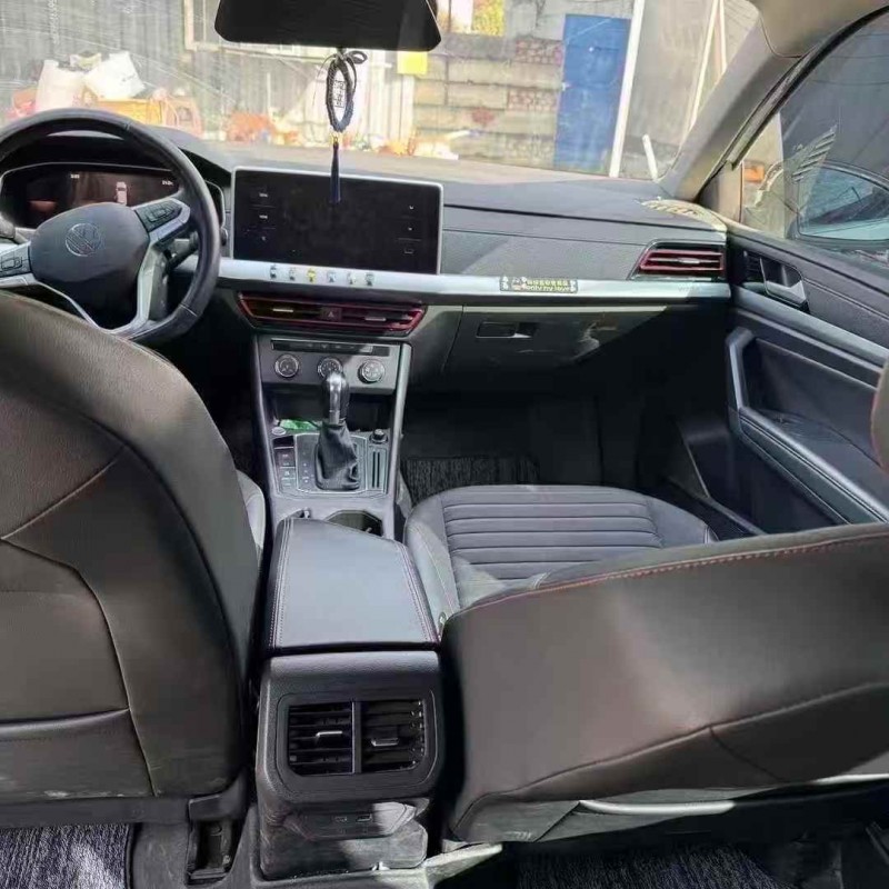 淄博22年大众朗逸5