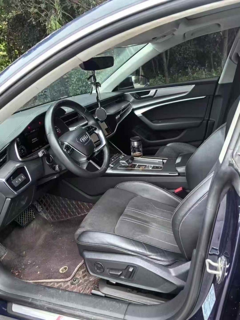 温州22年奥迪A7L4