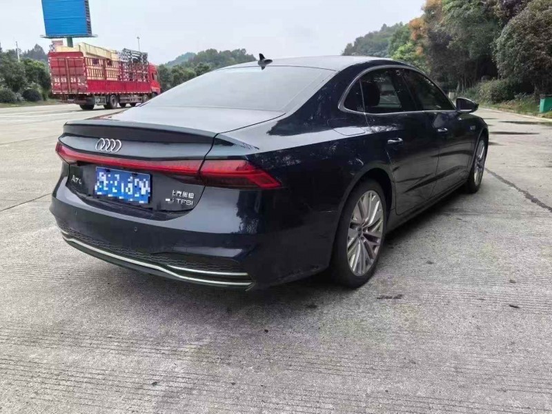 温州22年奥迪A7L8