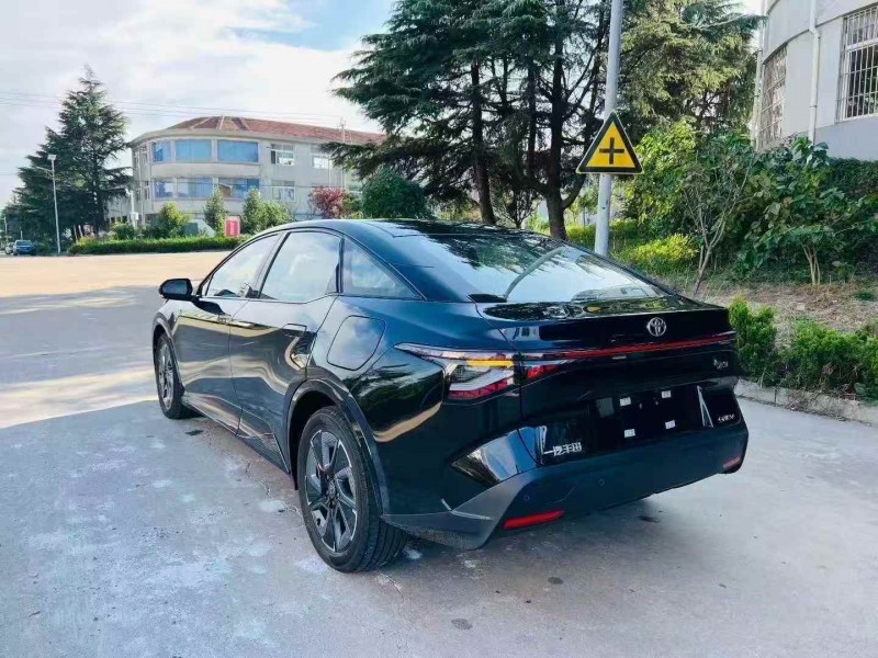 青岛25年丰田BZ3Pro8