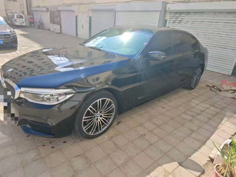 石家庄19年宝马5系3