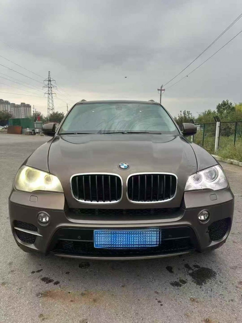 东营11年宝马X51
