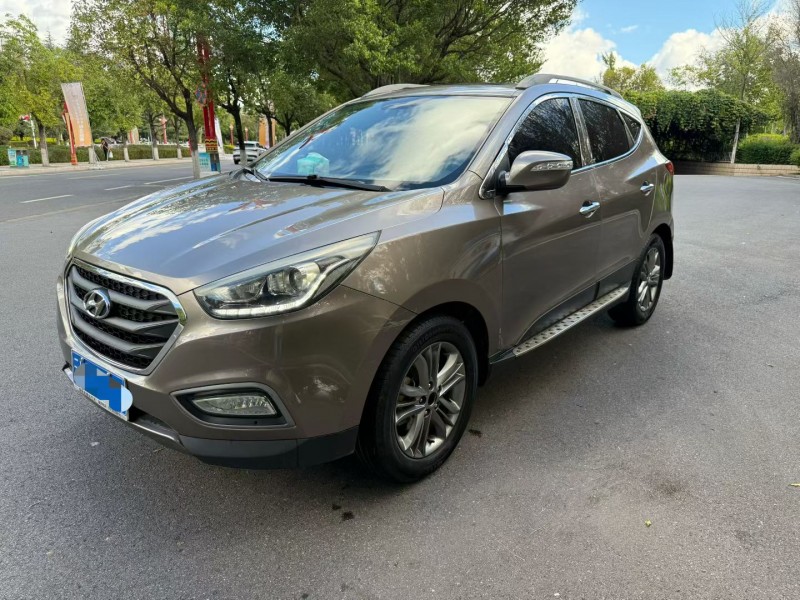 楚雄14年现代ix352