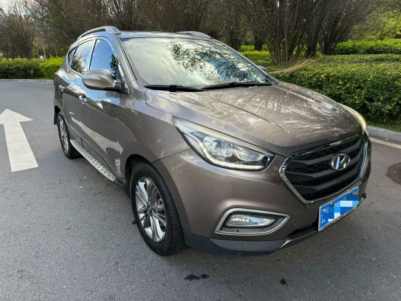 楚雄14年现代ix353