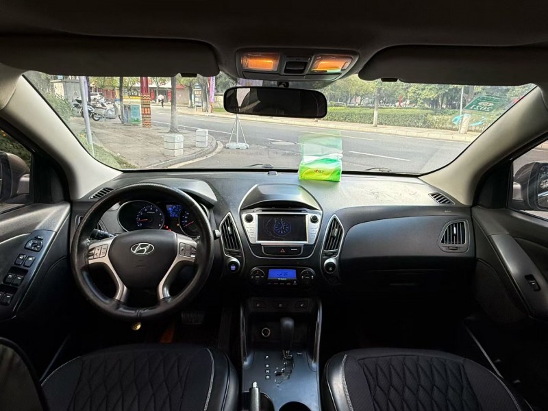 楚雄14年现代ix358