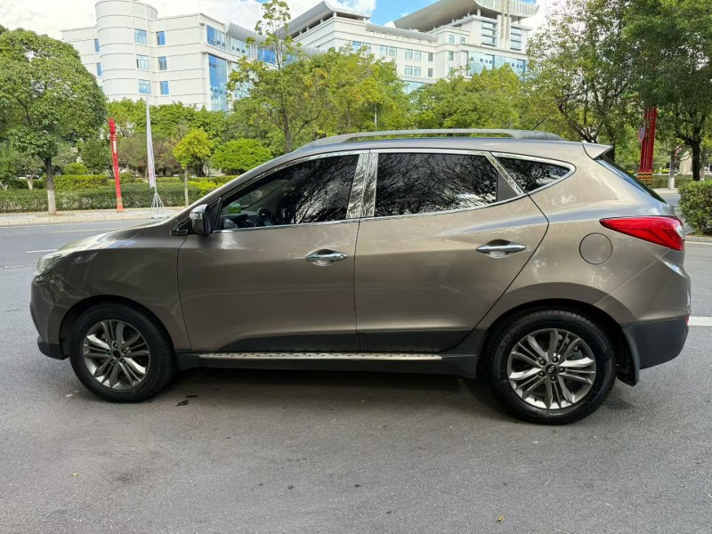 楚雄14年现代ix359