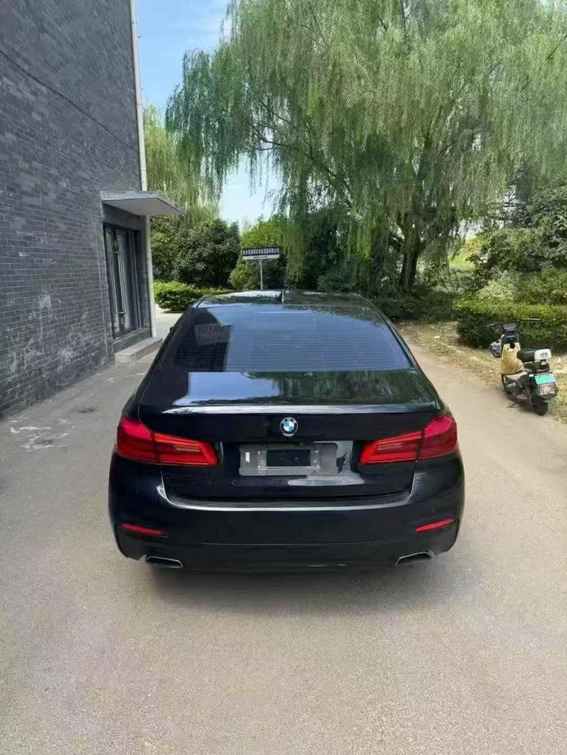 烟台19年宝马5系8