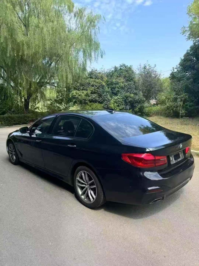 烟台19年宝马5系9