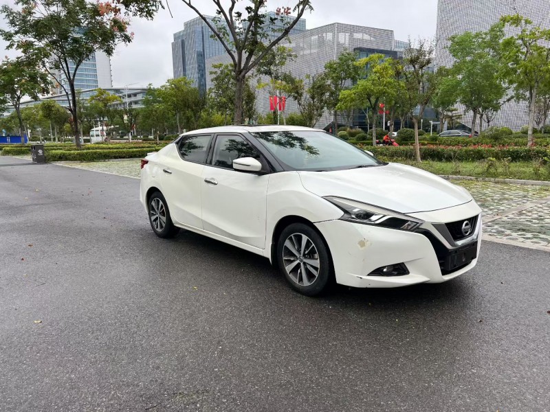 盐城16年日产蓝鸟3