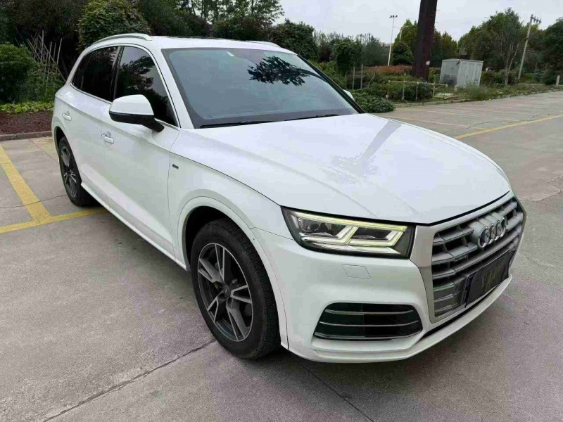 襄阳19年奥迪Q53