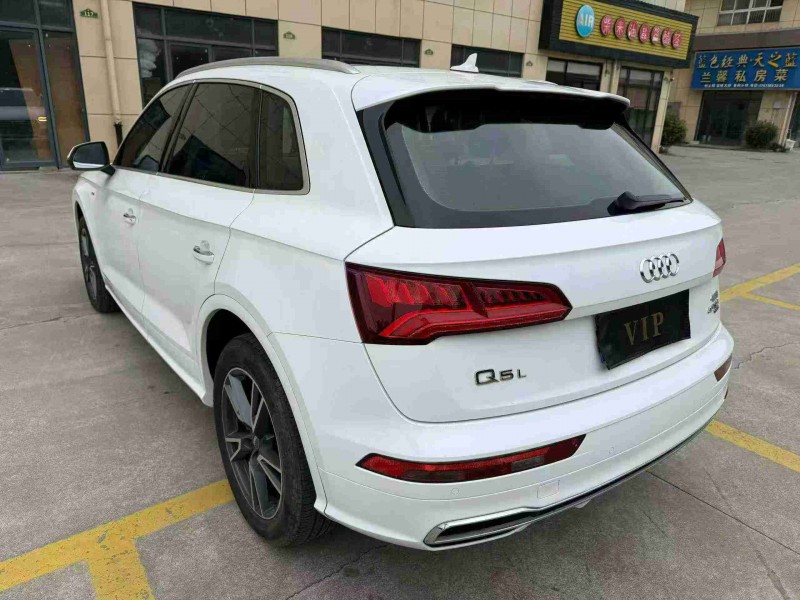 襄阳19年奥迪Q57