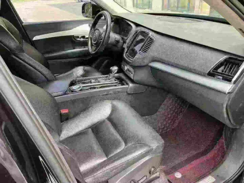 襄阳17年沃尔沃XC906