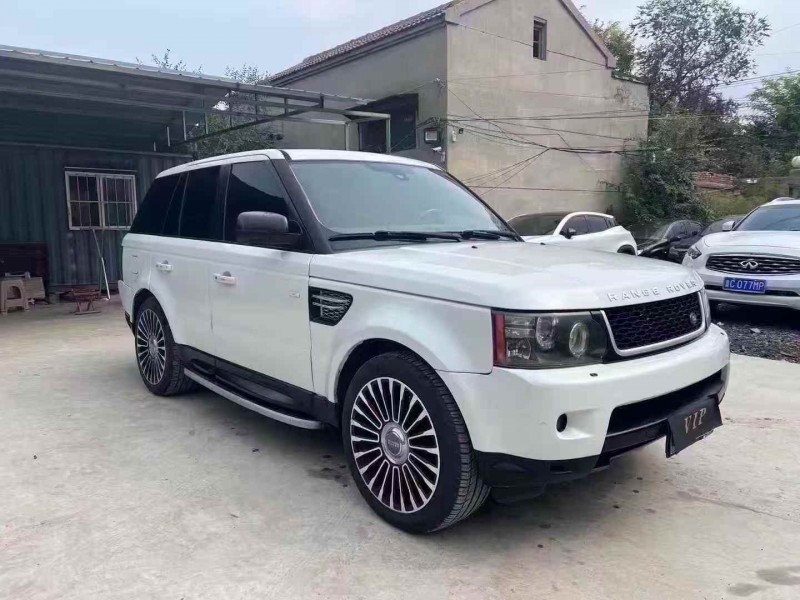 淄博12年路虎揽胜运动2