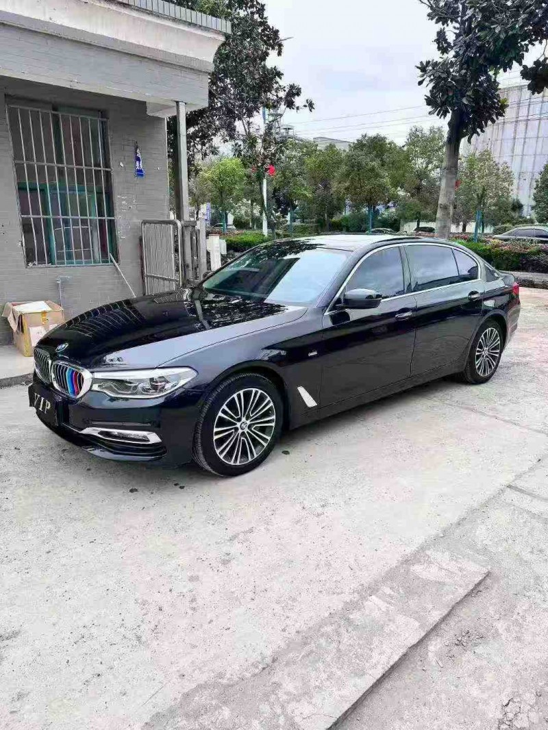 襄阳18年宝马5系3