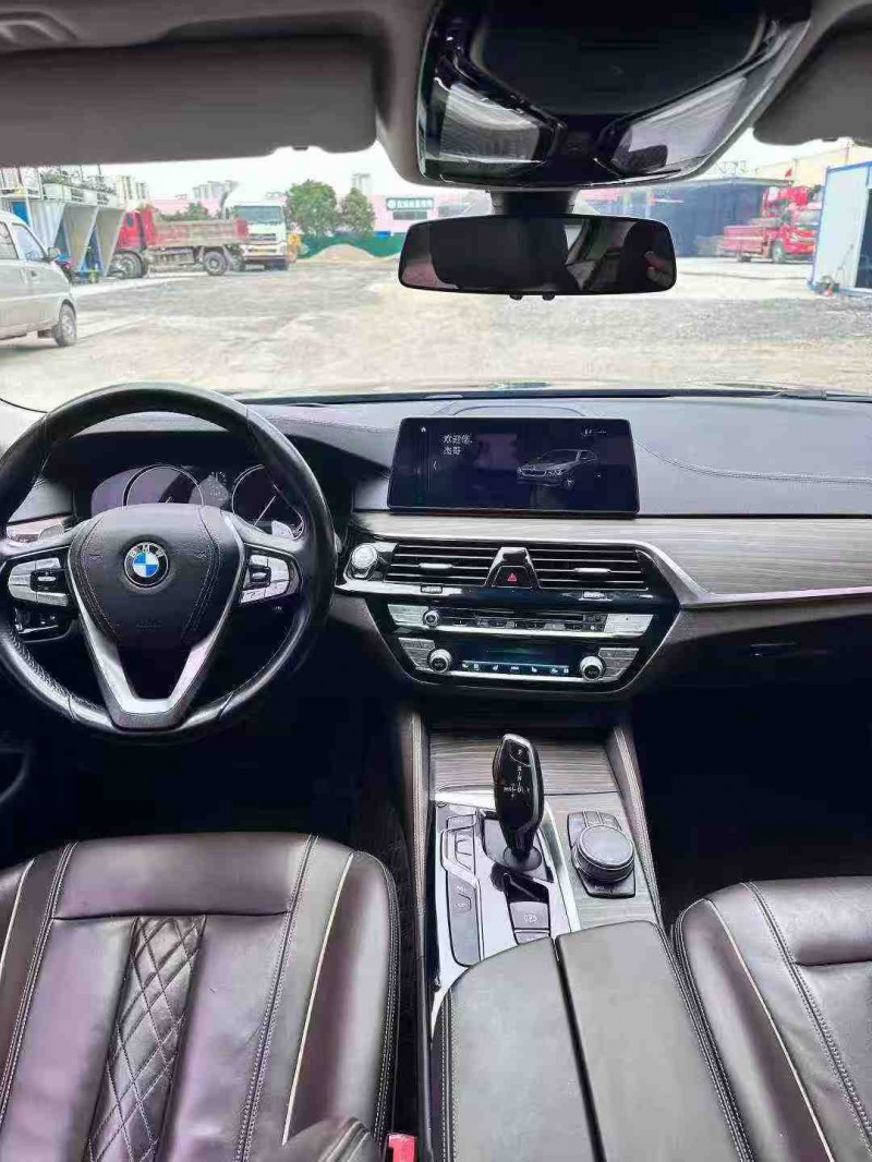 襄阳18年宝马5系8