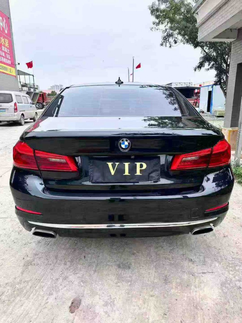 襄阳18年宝马5系9