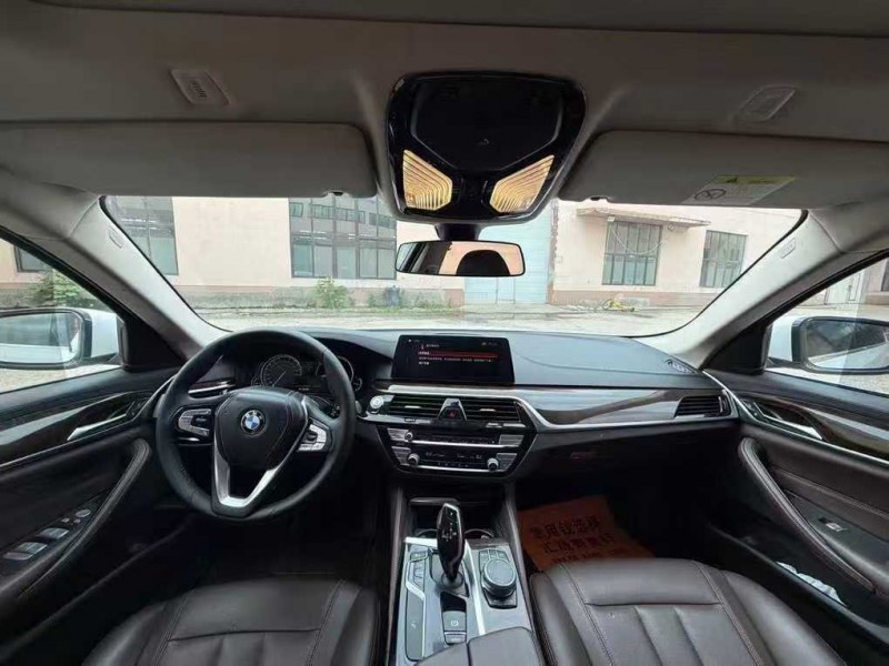 沈阳18年宝马5系9