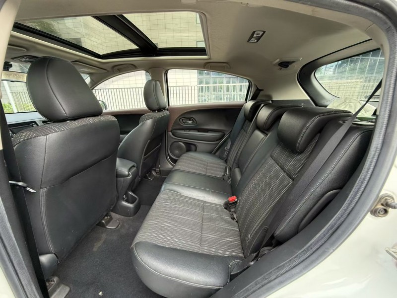 佛山17年本田缤智5