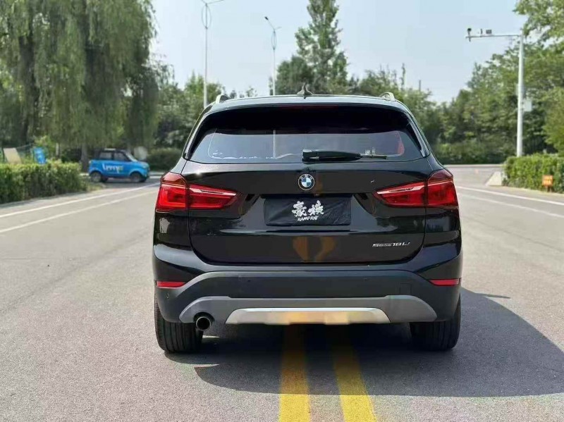 东营18年宝马X19